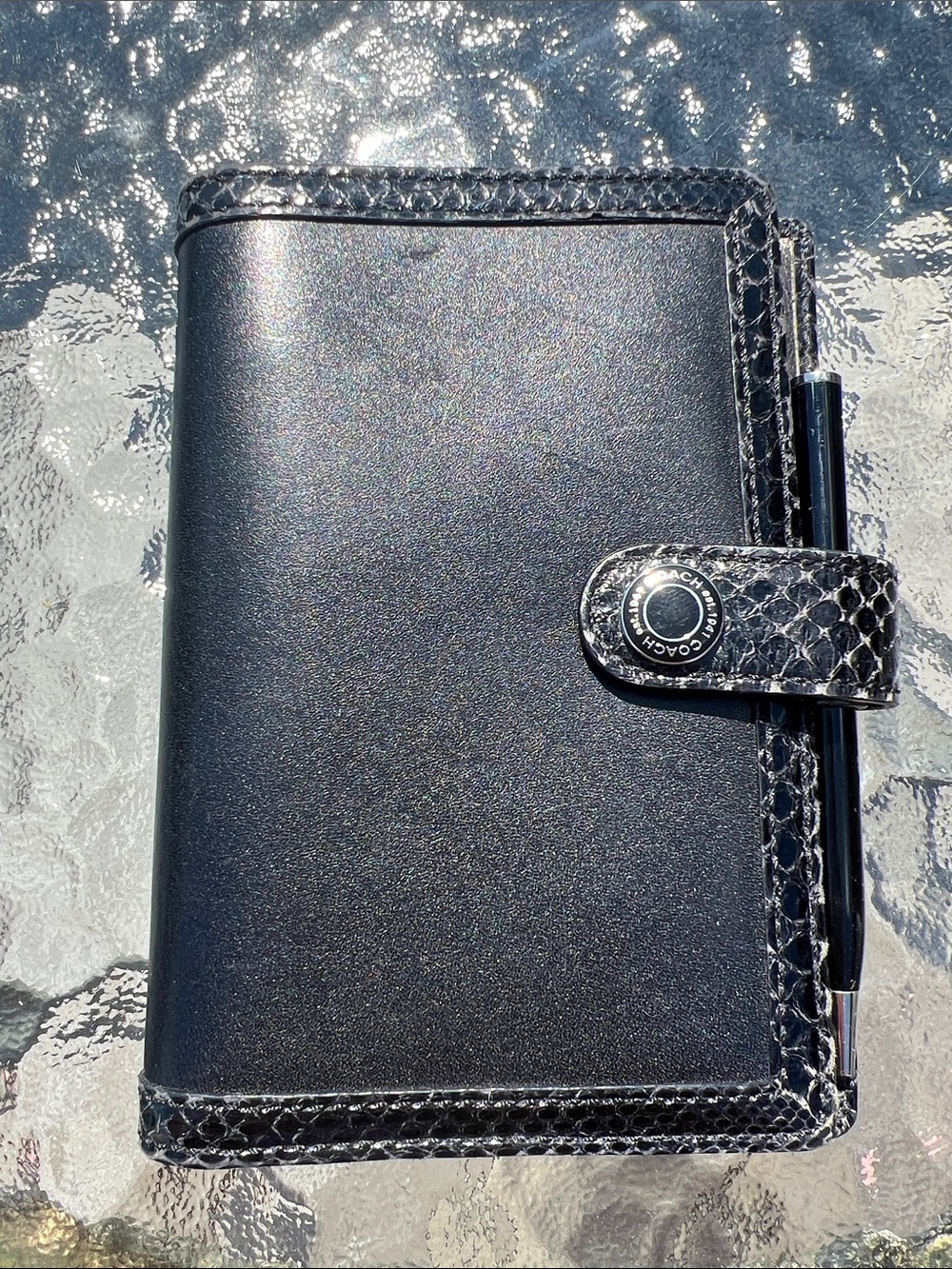 Vintage Rare Coach butter soft leather mini agenda / planner organizer with pen